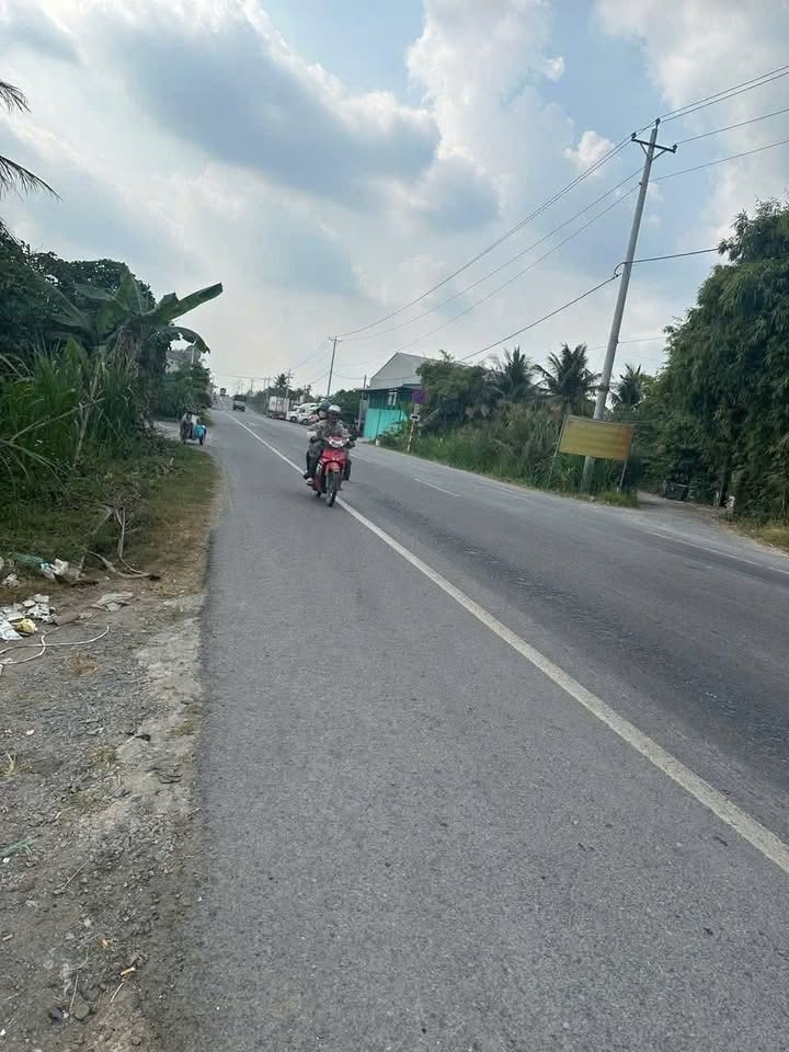 Đất nền Tuyến Tránh Thị Xã Cai Lậy 1800m² giá 6.75 tỷ - Cơ hội đầu tư hấp dẫn!