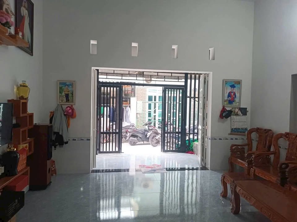 Bán gấp nhà FrontHouse tại Thuận Giao 60m² - Vị trí kinh doanh đắc địa!