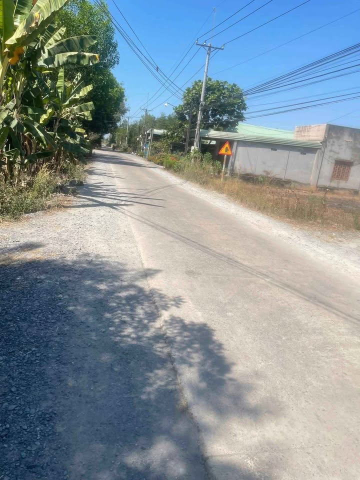 Đất nền chính chủ đường Mai Chí Thọ, Tam Phước 100m² giá 380 triệu - Cơ hội đầu tư hấp dẫn!