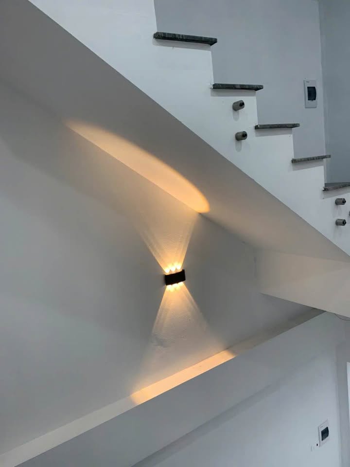 Nhà 3 tầng hiện đại tại phường Trung Hưng, 50m² - Đang chờ chủ mới!