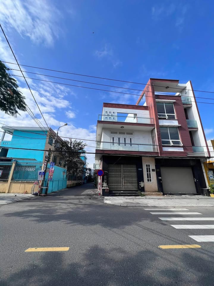 Nhà đôi 3 tầng mặt tiền đường Hà Huy Tập 203m² giá 21.9 tỷ - Địa điểm đắc địa tại Thanh Khê!