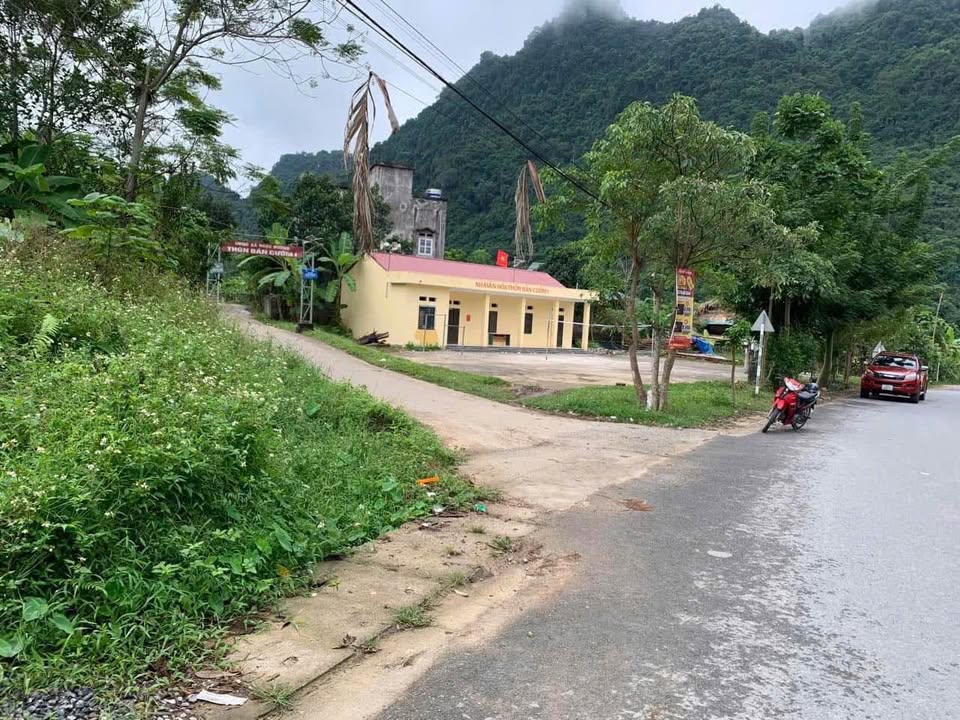 Đất thổ cư 100% Huyện Đồng Văn 94m² giá 300 triệu - Kinh doanh thuận lợi!