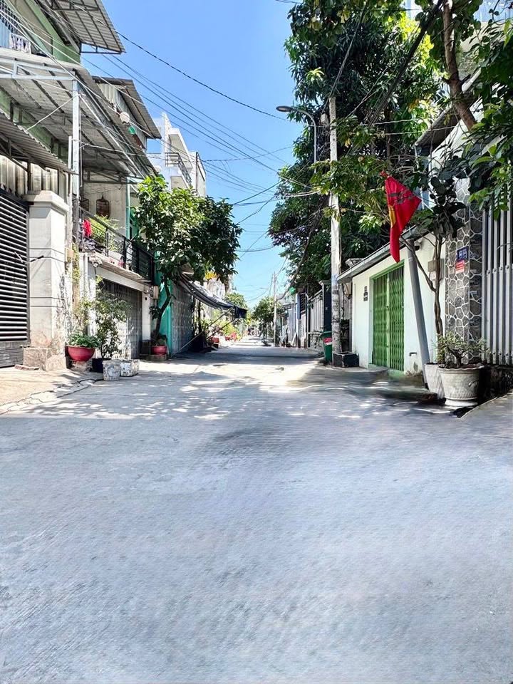 Nhà đẹp tại Phường An Lạc, Bình Tân, 96m² giá 7 tỷ - Sổ hồng riêng, thương lượng!