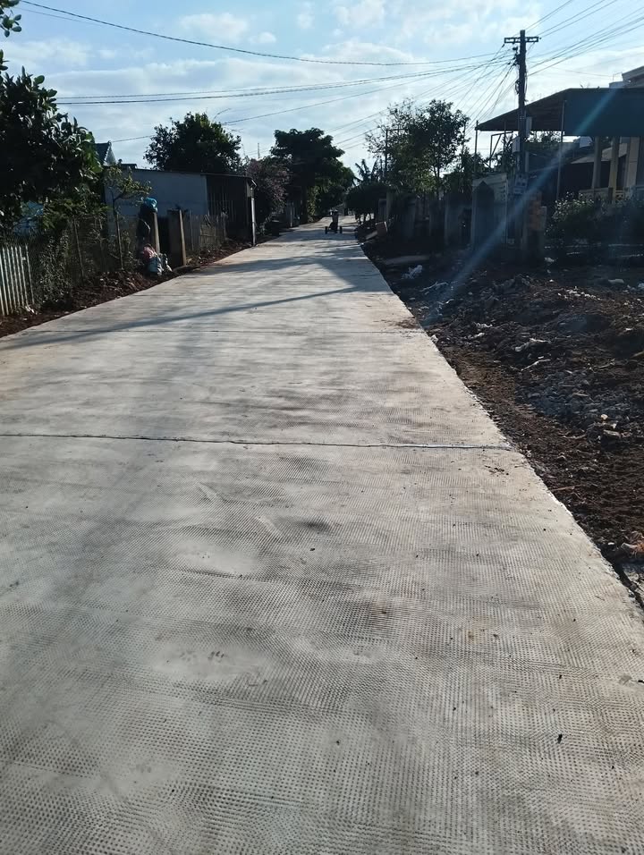 Đất mặt đường chính Thị trấn Đắk Mil 400m² giá 5.6 tỷ - Đầu tư sinh lời ngay!