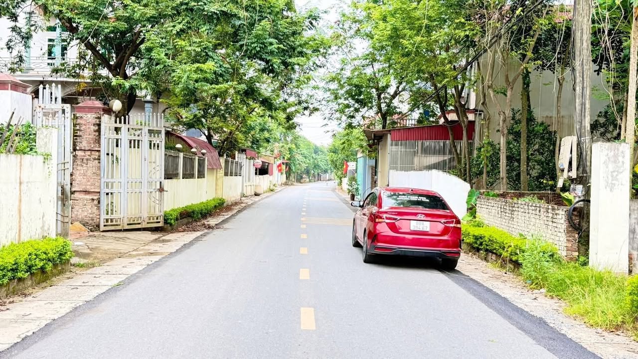 Đất nền Hồng Châu, Yên Lạc 155m² giá 2.75 tỷ - Vị trí đẹp, thuận tiện kinh doanh