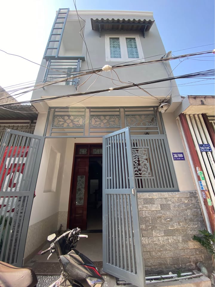 Nhà riêng Xã Bà Điểm 42m² giá 3.29 tỷ - Bán gấp gần chợ Đại Hải!