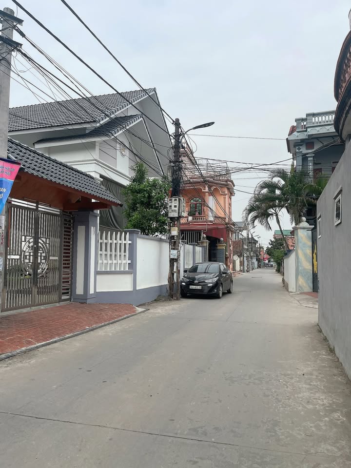 Đất thổ cư 100m² tại làng Tiến Sĩ Em Dịu, 800 triệu - Đầu tư sinh lời ngay!