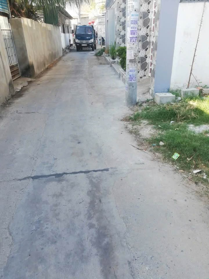 Đất Phú Nông, Nha Trang 170m² giá 4.76 tỷ - Vị trí đắc địa, ô tô vào được!