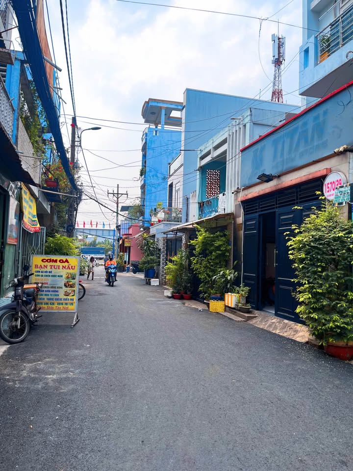 FrontHouse Quận Bình Tân 53m² giá thỏa thuận - Tiện kinh doanh, vị trí đẹp!