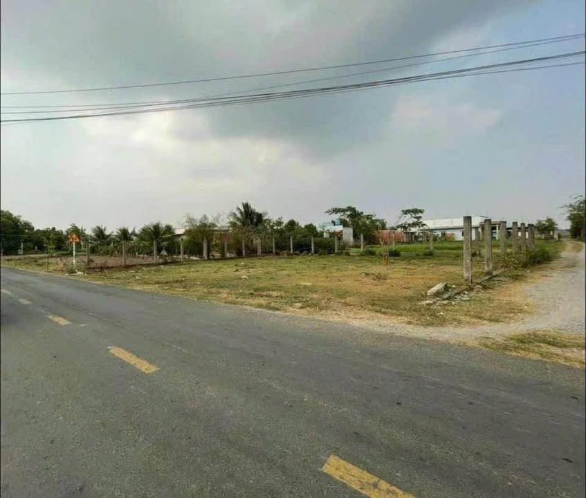 Đất mặt tiền đường Liên Hoa - Chùa Tháp, 375m² giá 4.5 tỷ - Cơ hội đầu tư tuyệt vời!