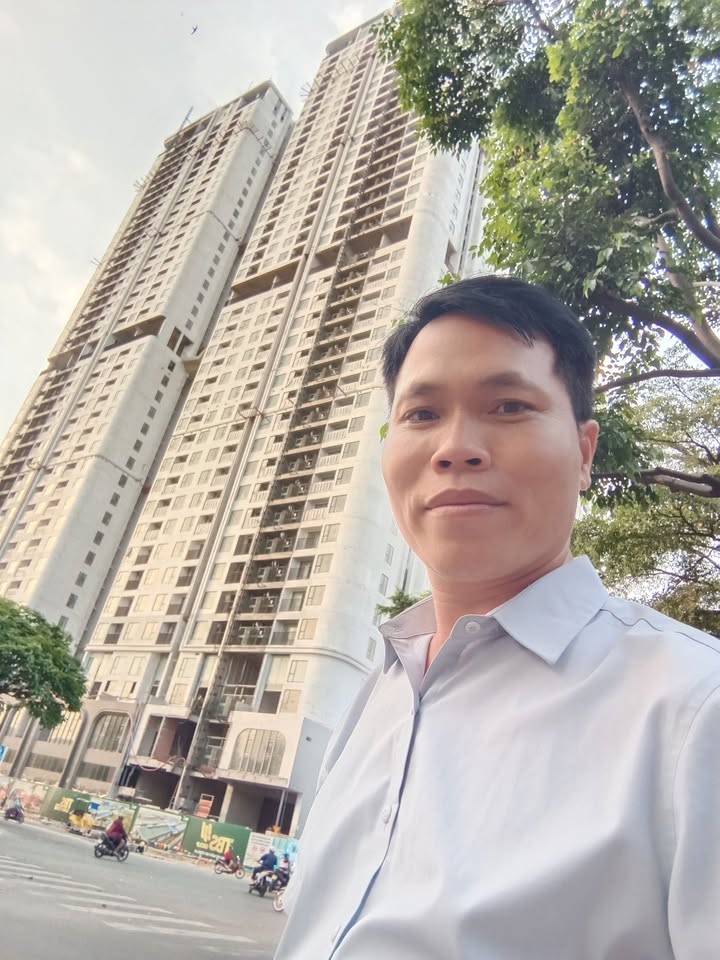 Nhà mặt tiền kinh doanh xã Xuân Lộc 180m² giá 1.95 tỷ - Sổ riêng, vị trí đẹp!