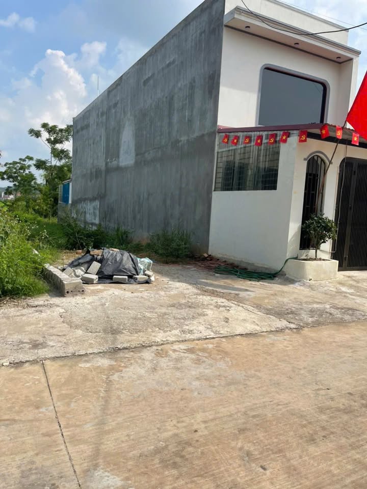 Đất thổ cư 150m² Thị trấn Vôi, Bắc Giang - Đường lớn, giá chỉ hơn 1 tỷ!