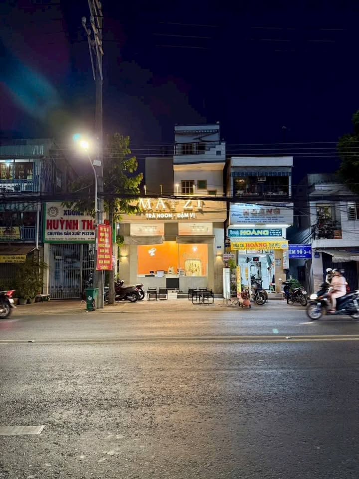 Nhà 1 Lầu Mặt Tiền Trần Hưng Đạo - Mỹ Bình 51m² Giá 8 Tỷ - Đầu Tư Sinh Lời Cao!