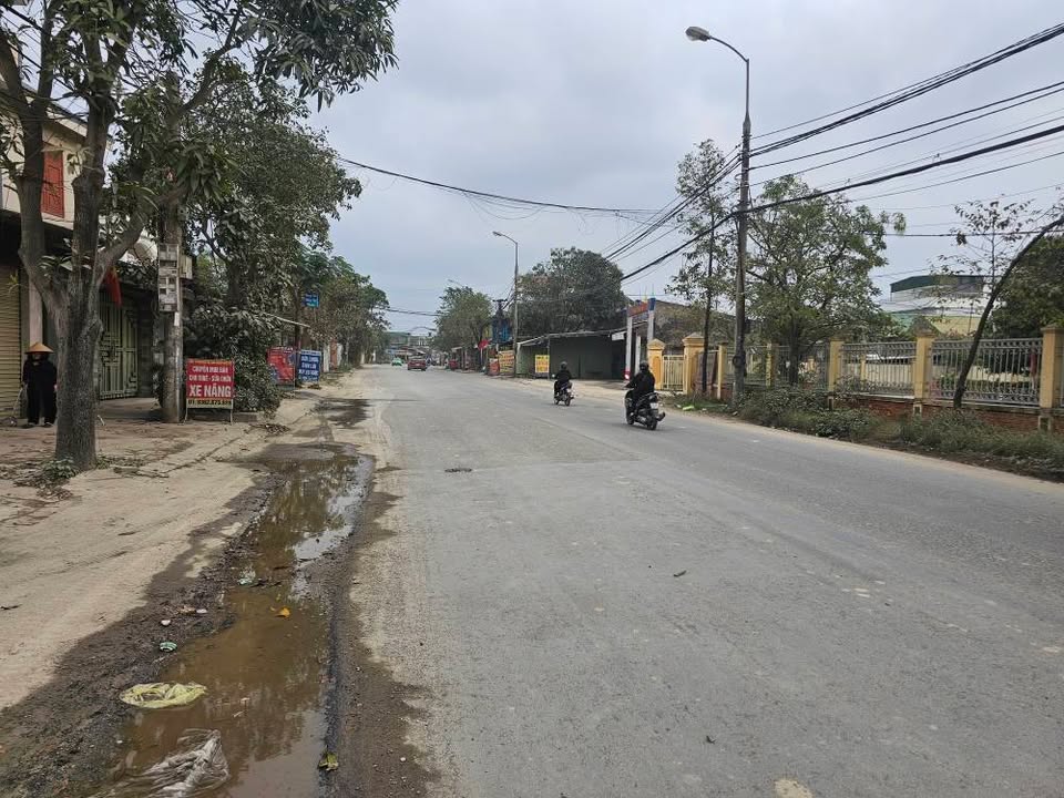 Lô đất mặt đường Nguyễn Trường Tộ, 123,5m² giá 6 tỷ - Vị trí vàng cho kinh doanh!