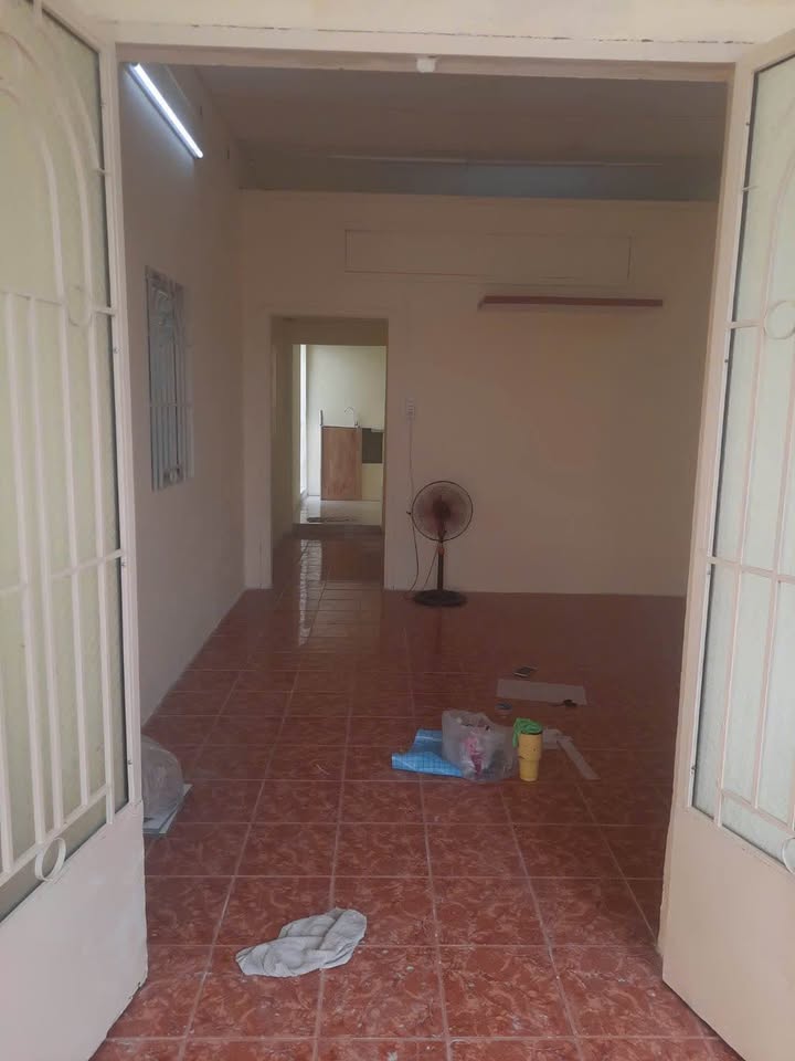 Nhà bán tại Tân Xuân, Hóc Môn 83,6m² giá 3,4 tỷ - Khu dân cư đông đúc