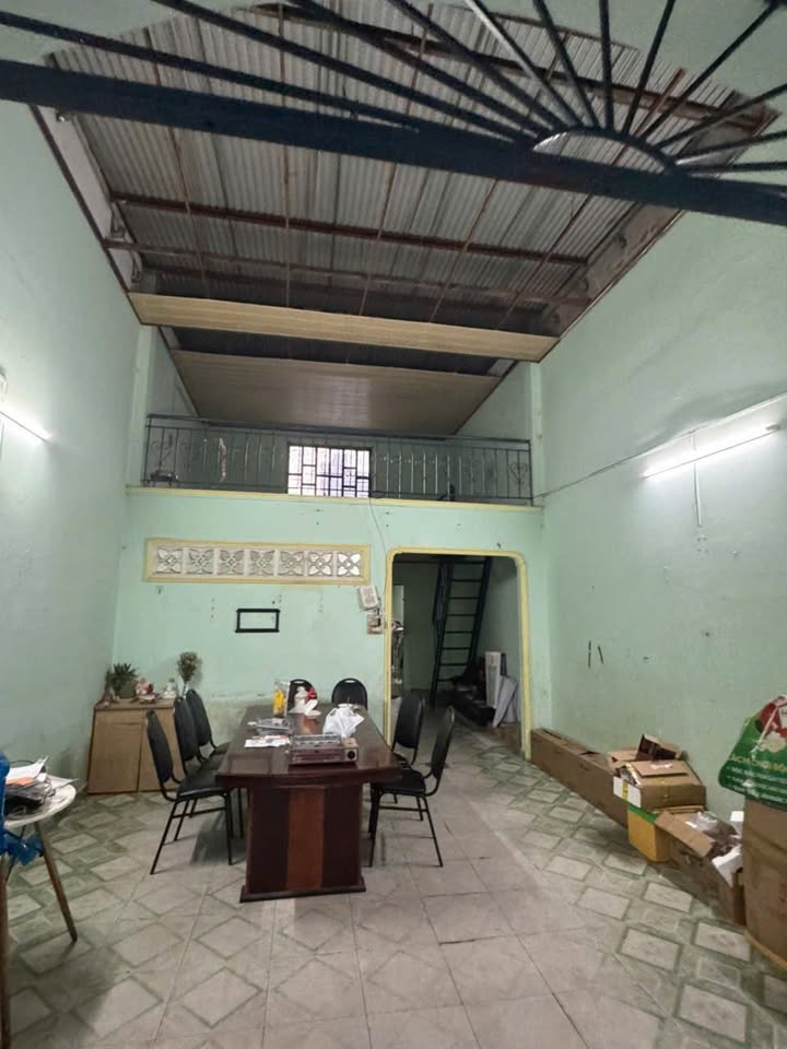 Nhà riêng Hóc Môn 99m² giá 3.7 tỷ - Chính chủ cần bán gấp!