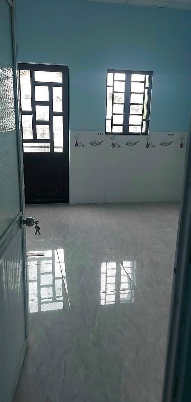 Nhà cho thuê Hóc Môn 2PN giá 4 triệu - Nhà mới đẹp, an ninh đảm bảo!