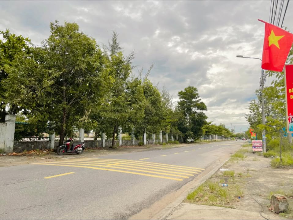 FrontHouse Đường DT613 Tam Kỳ 125m² giá 1.5 tỷ - Kinh doanh thuận lợi!