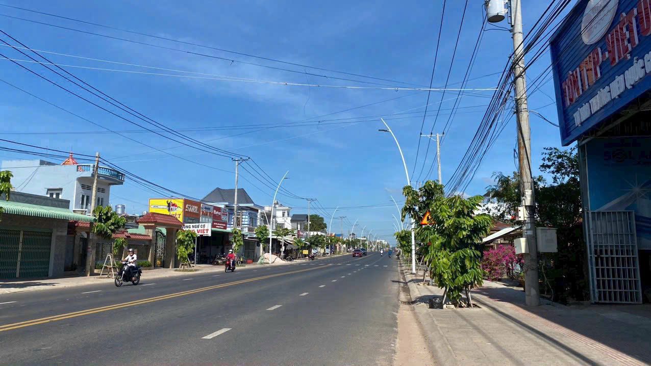 Đất mặt tiền đường 328, Phước Thuận, 360m² - Kinh doanh sầm uất, gần biển Ho Tràm!