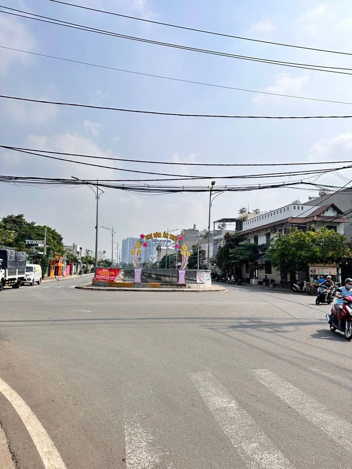 Đất thổ cư mặt tiền đường Thạnh Lộc 31, Q12, 169m² giá 9.9 tỷ - Tiềm năng tăng giá cao!