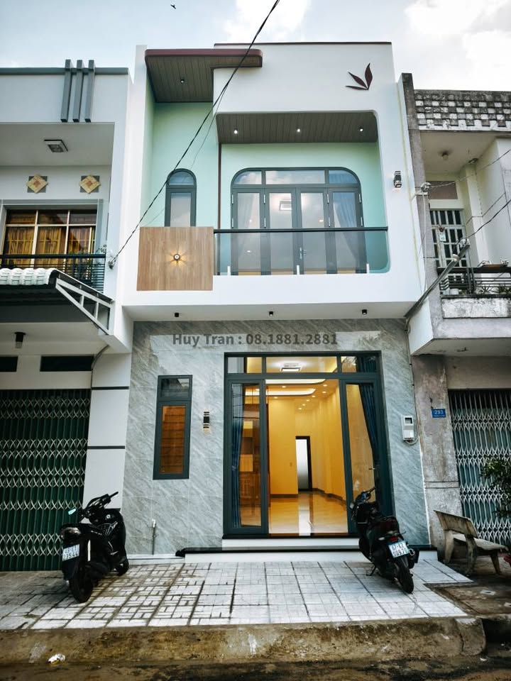 Nhà 1 Trệt 1 Lầu Đường Trường Chinh, Long Xuyên 70m² - Phong Thủy Tốt, Giá Tốt