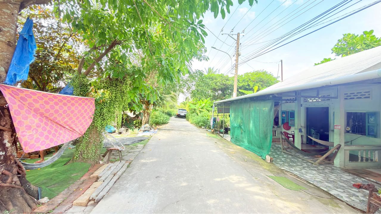 Bán đất đường Nguyễn Thị Định, Rạch Giá 620m² - Hướng Tây Nam, giá chỉ 1.65 tỷ!