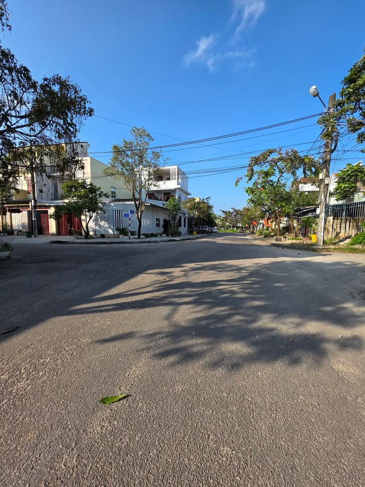 Đất FrontHouse 2 mặt tiền tại Hội An 175m² - Mở công ty lý tưởng!