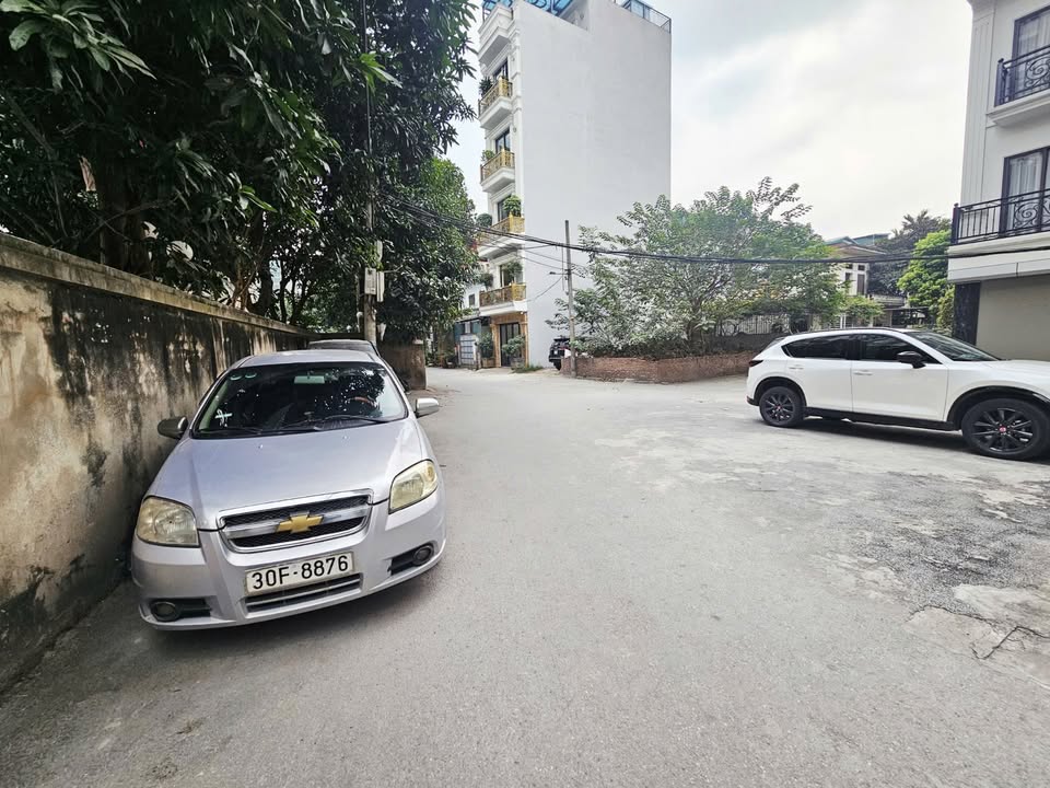 Đất phố Phúc Lợi, Long Biên 47m² giá chỉ 8 tỷ - Đường thông ô tô tránh