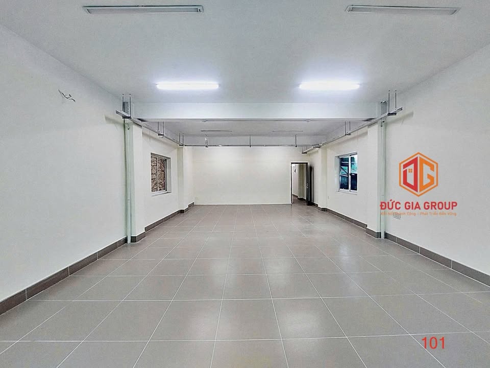 Nhà mặt tiền Phạm Văn Thuận, Biên Hòa 200m² giá 29 tỷ - Đầu tư sinh lời ngay!