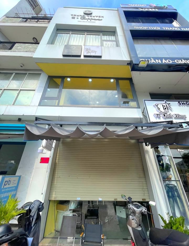 FrontHouse Phạm Văn Đồng, Gò Vấp 32m² giá 7 tỷ - Dòng tiền ổn định 20 triệu/tháng!