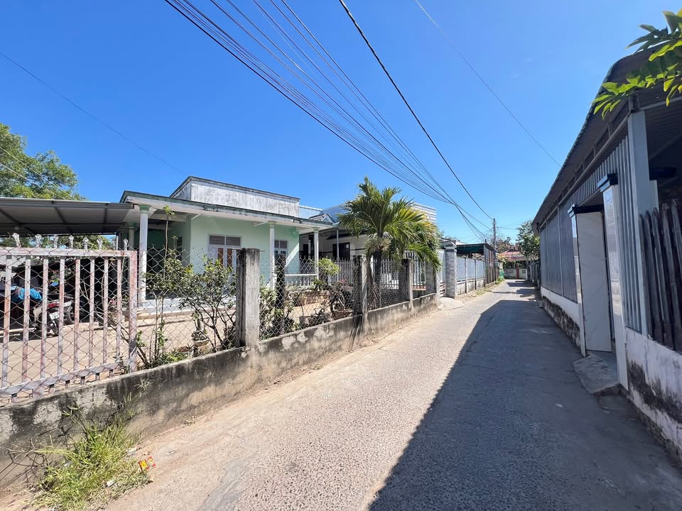 Nhà cấp 4 Phường Hàm Thắng Lâm Đồng 306m² giá 2.2 tỷ - Sẵn sàng giao dịch!