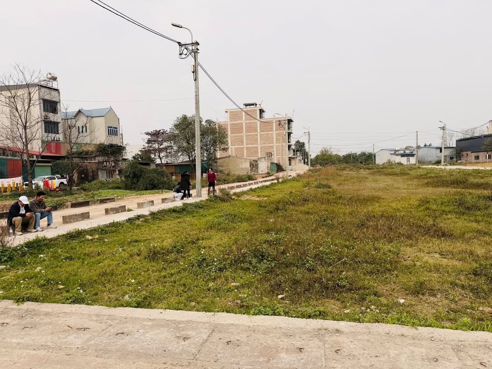 Đất đấu giá khu Tân Phú - Hưng Đạo 90m² giá 6.3 tỷ - Cơ hội đầu tư hấp dẫn!