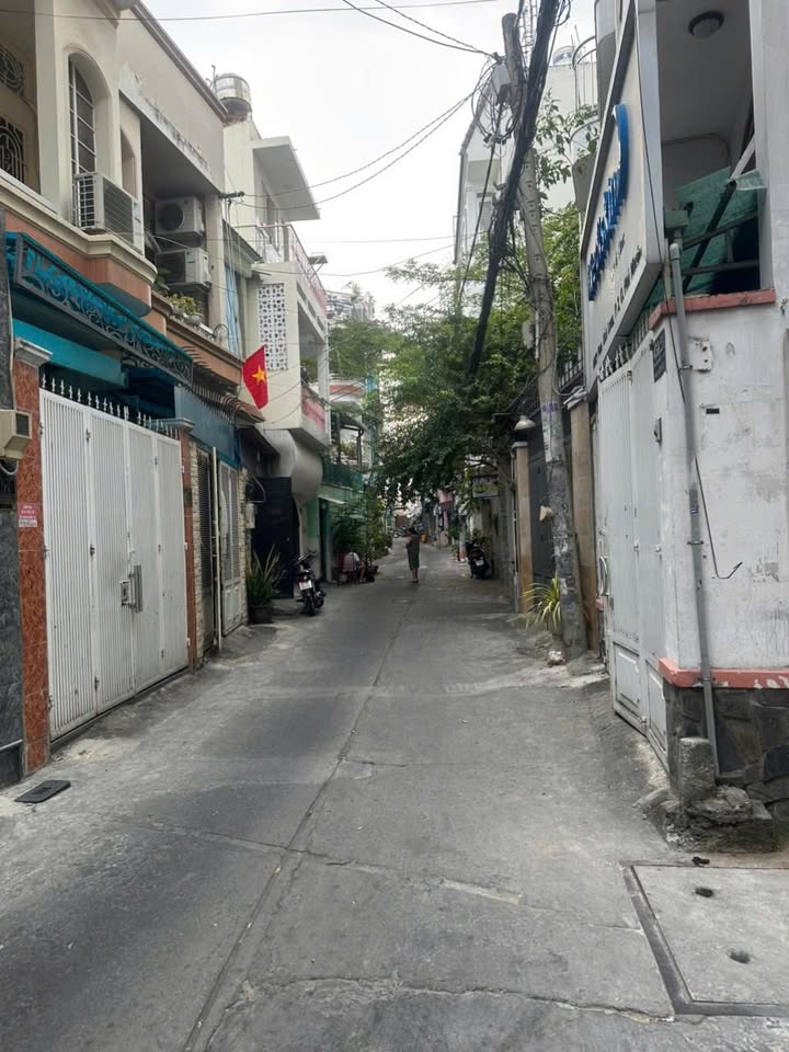 Nhà phố 4 tầng đường Phan Xích Long, Phú Nhuận, 38m² - Chính chủ bán gấp!