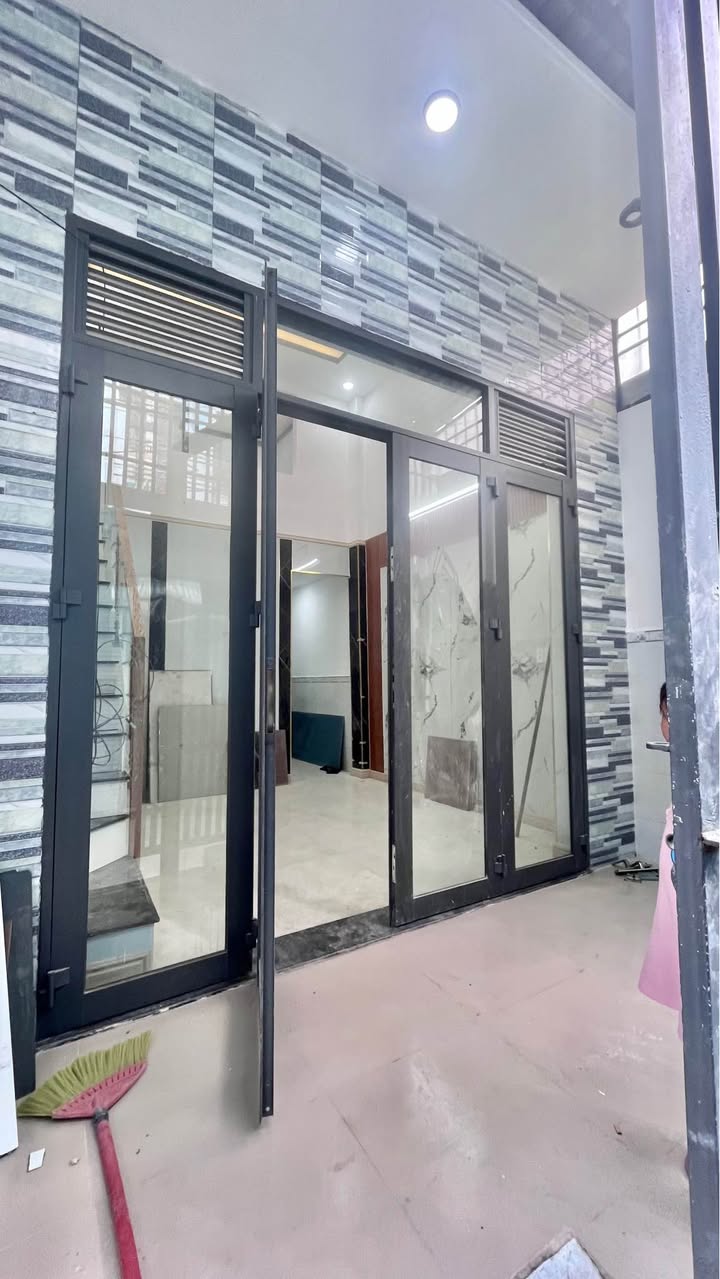 Nhà mới đẹp Hiệp Bình Chánh Thủ Đức 48m² giá 2.2 tỷ - Sổ hồng chính chủ!