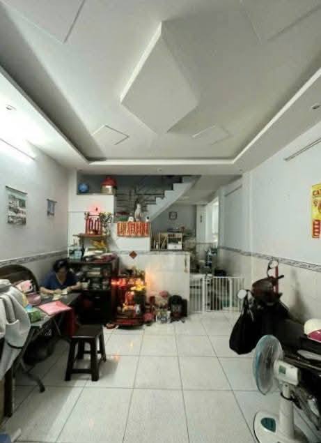 Nhà phố 41m² Đường Bình Tiên Quận 6 giá 4.7 tỷ - Nở hậu thoáng mát!