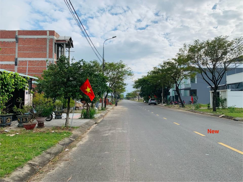 FrontHouse KDC Bá Tùng Đà Nẵng 100m² giá 5.3 tỷ - Mặt tiền 10.5m