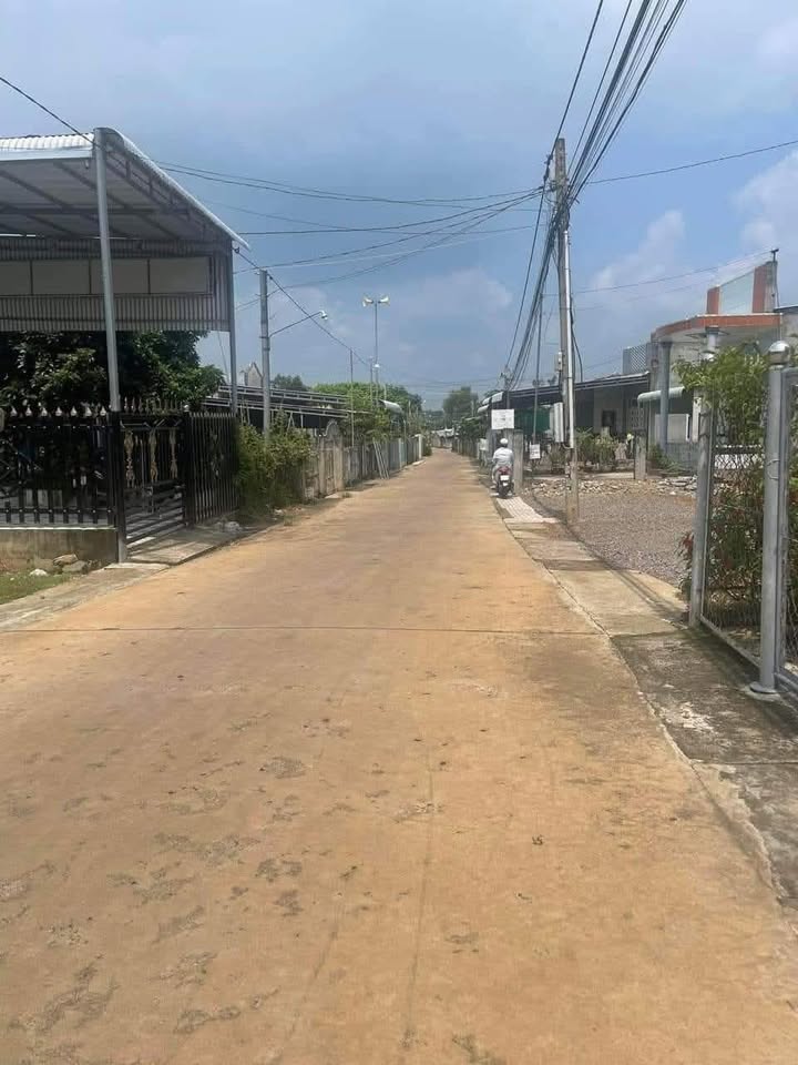 Đất thổ cư tại Đức Huy, Đồng Nai 125m² giá 620 triệu - Sổ đỏ chính chủ, vị trí đẹp!