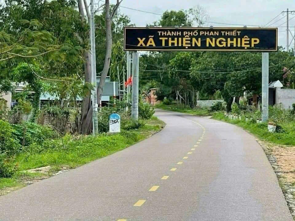 Lô đất cho thuê mặt tiền DT.715, Huyện Bắc Bình, 2.300m² - Vị trí đắc địa gần sân bay Phan Thiết!