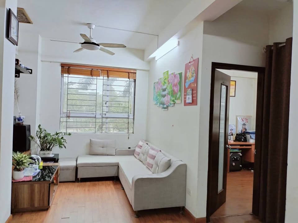 Căn hộ CT16 Tứ Hiệp Plaza 48m² giá 3.5 tỷ - Căn góc thoáng mát, sẵn sàng vào ở!