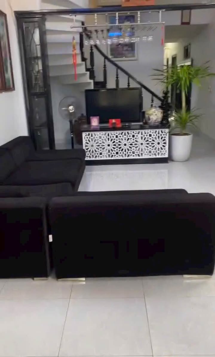 Nhà 2 tầng đẹp tại phường Nông Tiến, Tuyên Quang 96m² giá 3.7 tỷ - Vào ở ngay!