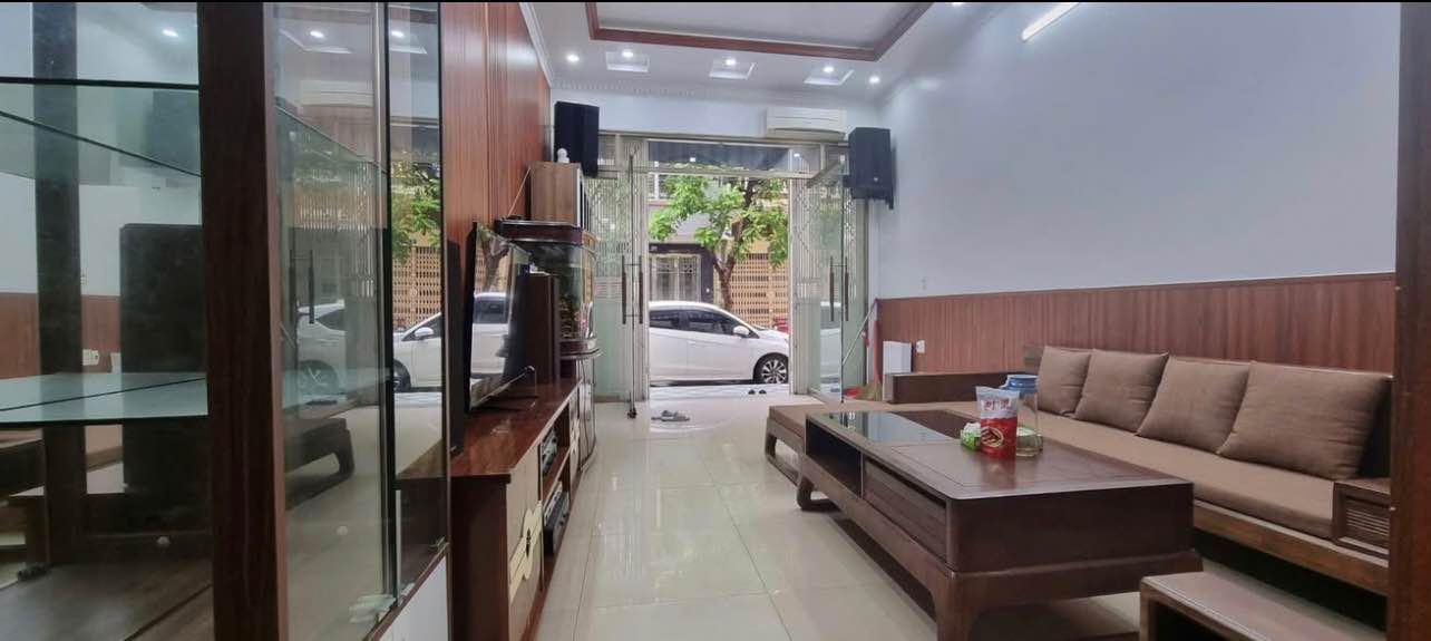 Nhà mặt phố Chợ Đôn, Hải Phòng 60m² giá 6.999 tỷ - Kinh doanh sầm uất!