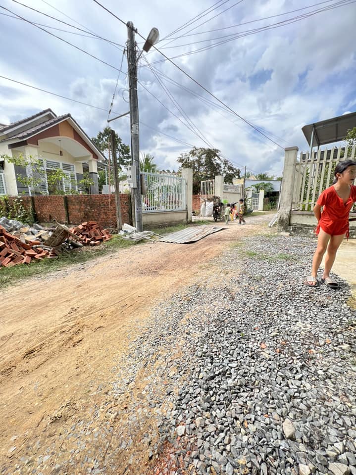 Đất nền hẻm 92 Nguyễn Văn Linh, Trường Hòa, 224m² giá 900 triệu - Cơ hội đầu tư hấp dẫn!