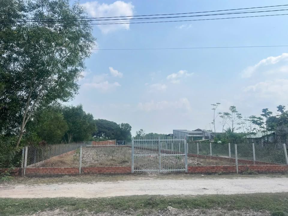 Đất nền Nhơn Trạch 1050m² giá 4.5 tỷ - Sổ hồng riêng, đầu tư sinh lời!