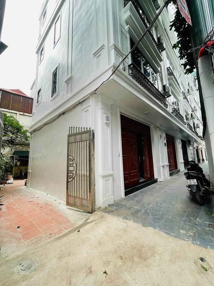 FrontHouse phố Phan Kế Bính 39m² giá 1x tỷ - Lô góc siêu đắc địa!