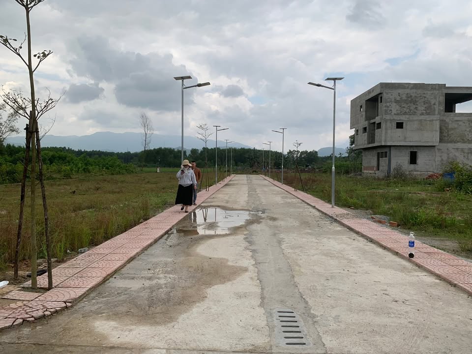 Đất nền Hòa Tiến, Hòa Vang, Đà Nẵng 120m² giá 1 tỷ - Đầu tư lý tưởng!