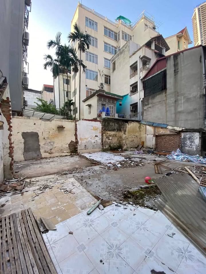 Đất nền Phường Cổ Nhuế 2, Quận Bắc Từ Liêm 100m² - View hồ thoáng mát!