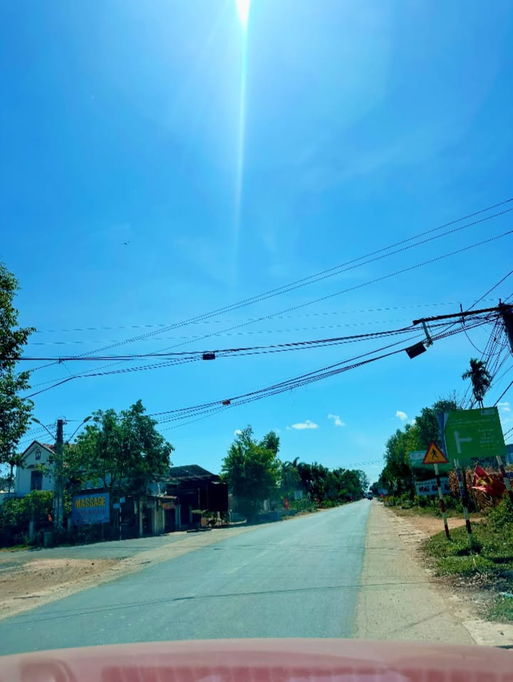 Đất nền tại Đường Hùng Vương, Thị trấn Ea T'Ling 350m² giá 2.65 tỷ - Bán gấp trước Tết!