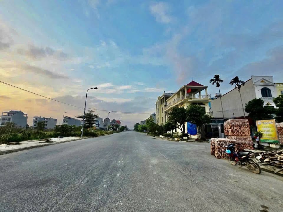 Đất nền tái định cư Anh Dũng 5, 40m² giá chỉ 2.4 tỷ - Cơ hội đầu tư sinh lời!