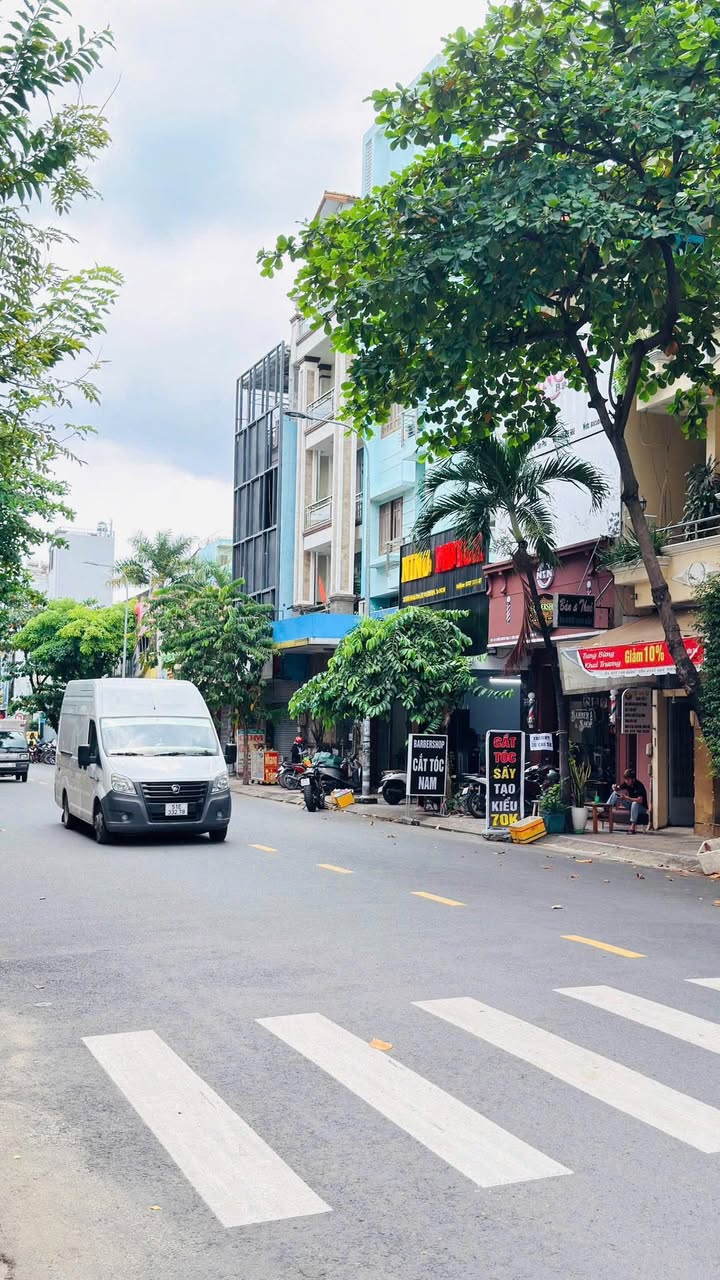 FrontHouse 2 mặt tiền Trần Hưng Đạo, Tân Thành 100m² giá 21 tỷ - Đầu tư sinh lời ngay!