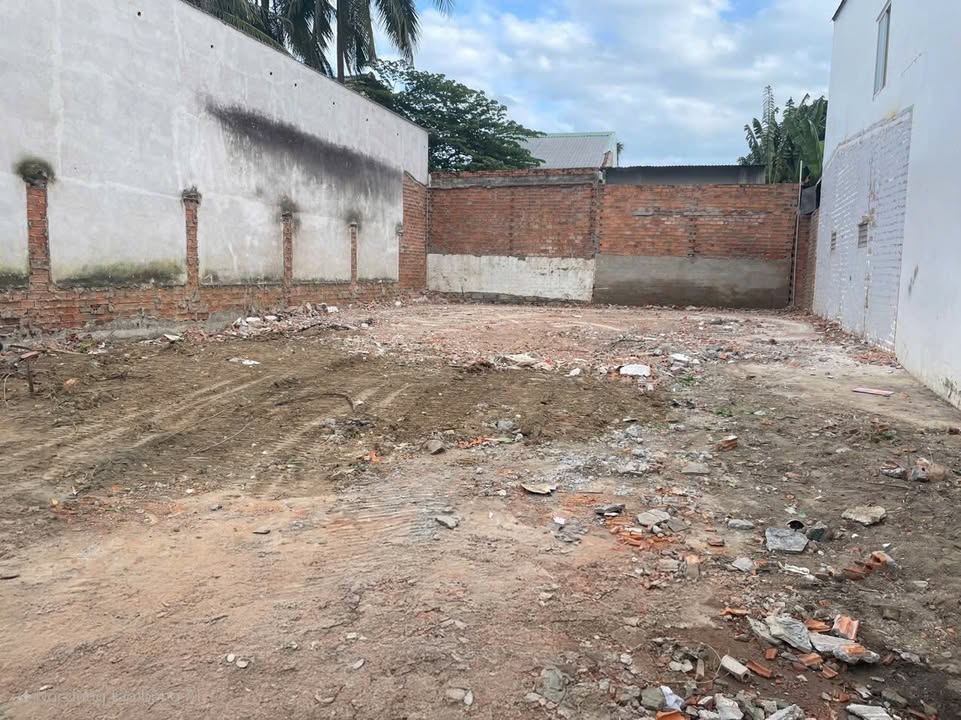 Đất nền khu Lư Cấm - Ngọc Hiệp, Nha Trang 196m² giá 5.3 tỷ - Hướng Tây Bắc, pháp lý rõ ràng!